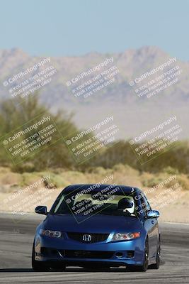 media/Oct-24-2025-Doghouse Garage (Fri) [[783d2ff07a]]/4-Inter-Low/Sesssion 2 (Turn 10)/